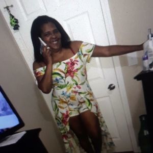 Meet your Posher, Sharon